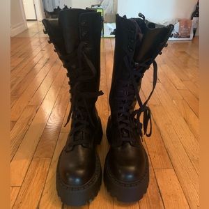 Zara Knee High Combat Lace Up Boots Shoes Black. Size 41 / Women’s 10.